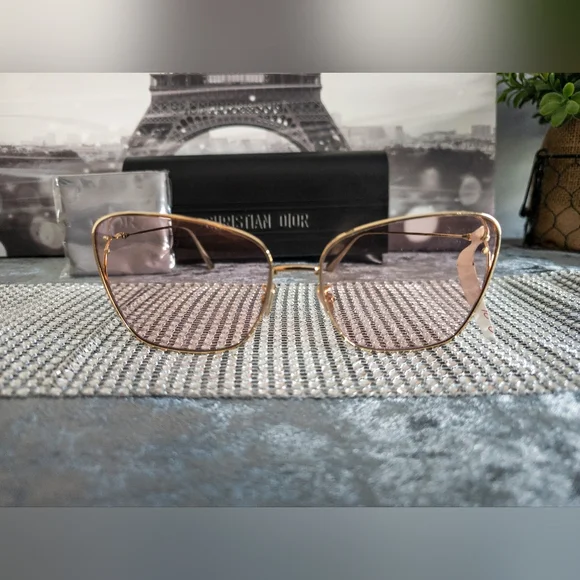 MissDior B2U Sunglasses by Dior-New W/Case - Picture 6 of 16